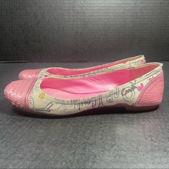 Coach Poppy Graffiti Flats 5.5M Price Firm! - Picture 6 of 14